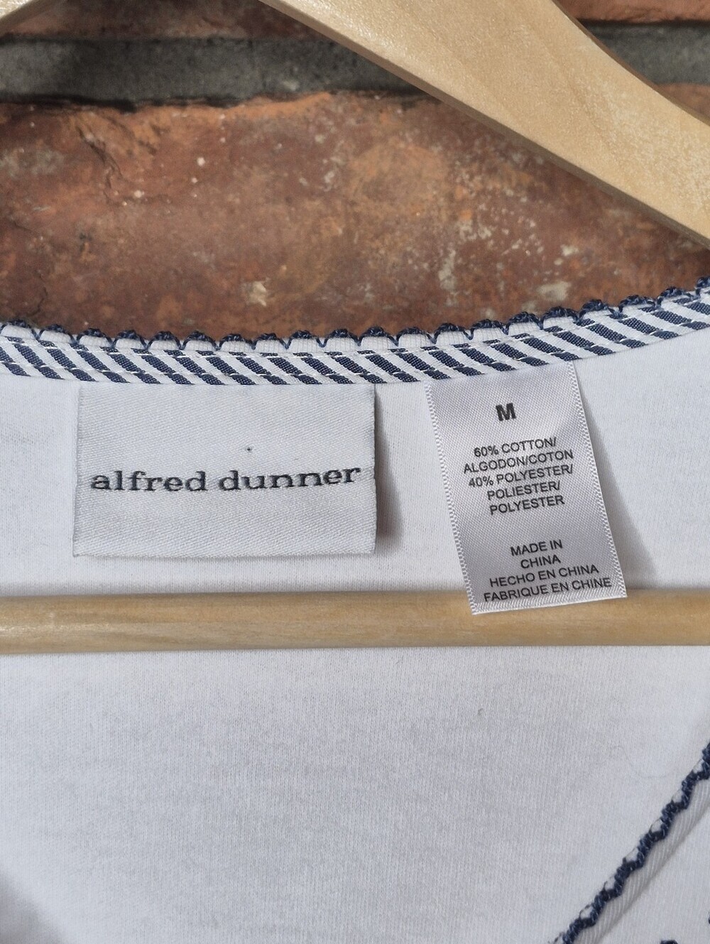 Alfred Dunner Nautical Embellished Tee 3-D Rope Floral Detail Size M - Picture 9 of 9